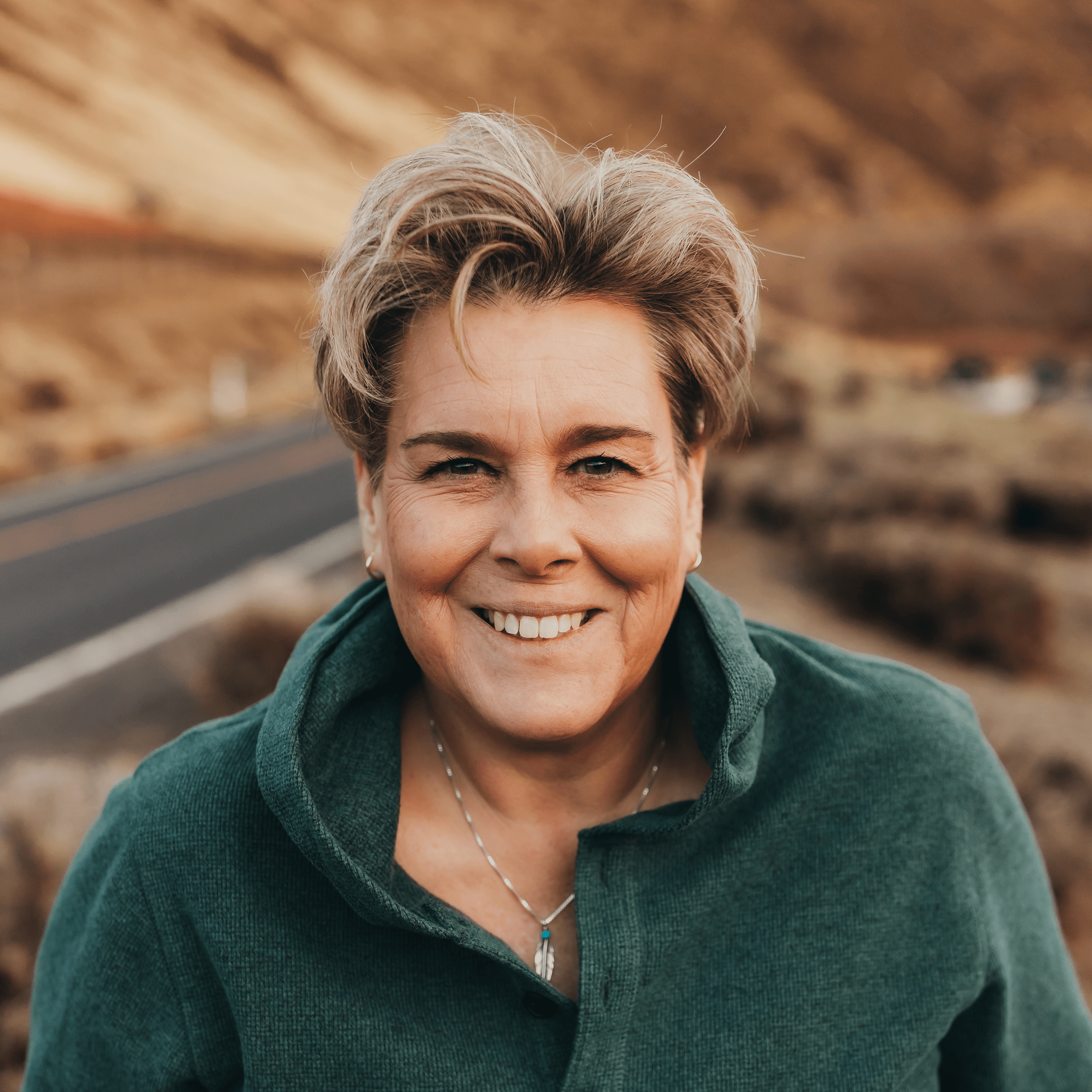 Jen Huber portrait outdoors